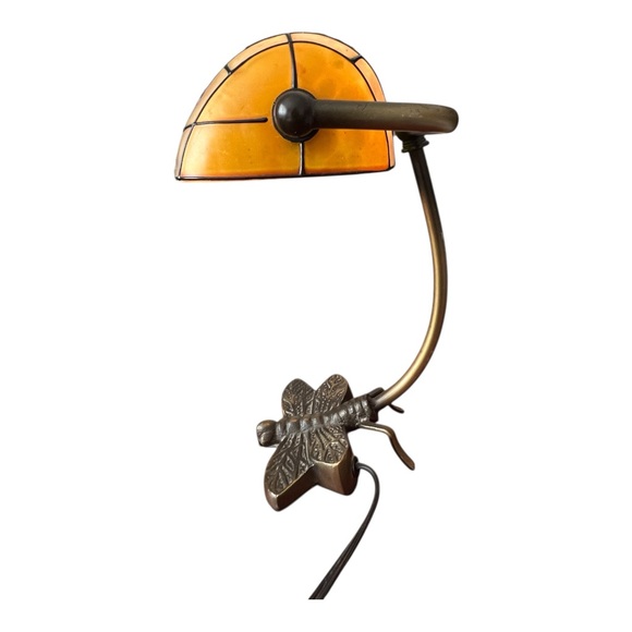 ❤️💛VTG Tiffany Style Dragonfly Multicolor Stained Glass And Bronze Accent Lamp - Picture 9 of 15